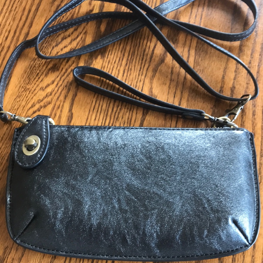 Crossbody bag